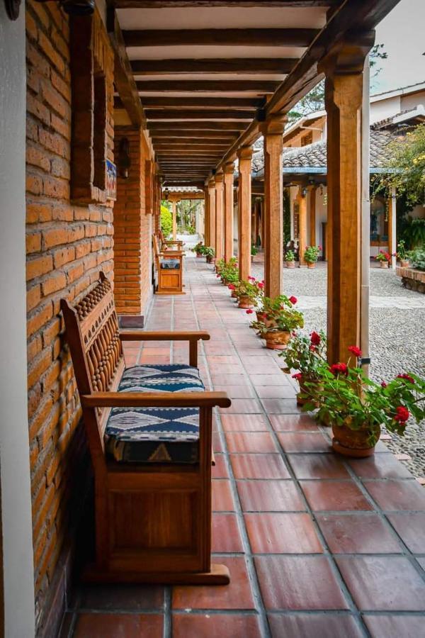 Uzhupud Garden Hotel & Lodge Paute Buitenkant foto